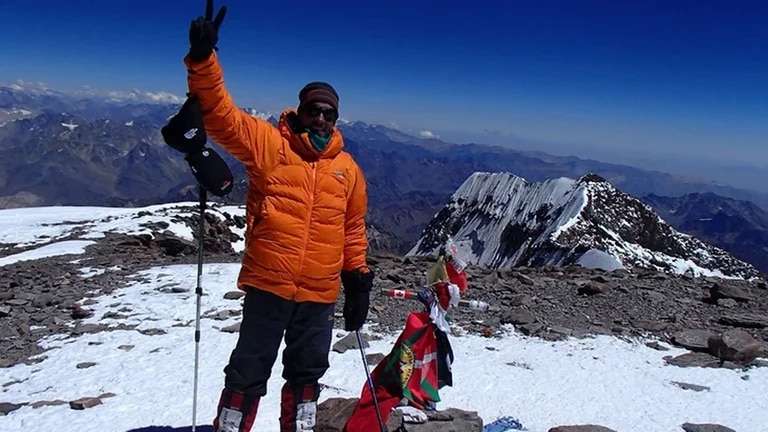 ‘Causas Elevadas’ el documental del primer colombiano que conquistó el Everest